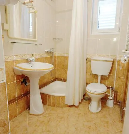 Mikovic Apartament *